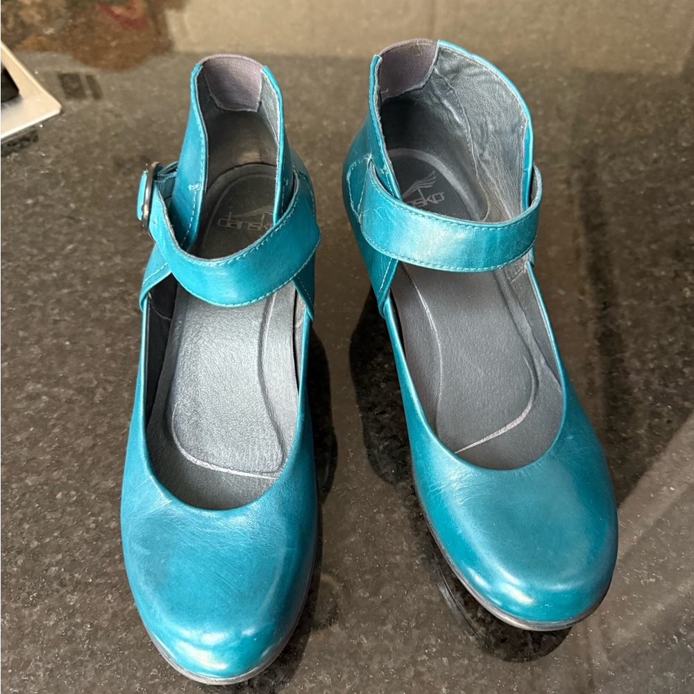 Dansko Teal Mary Jane wedges